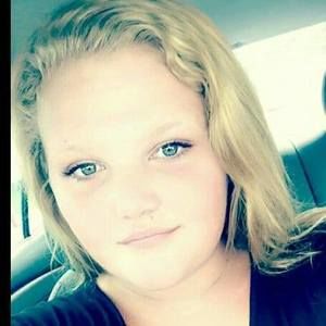 Meet your Posher, Chelsey